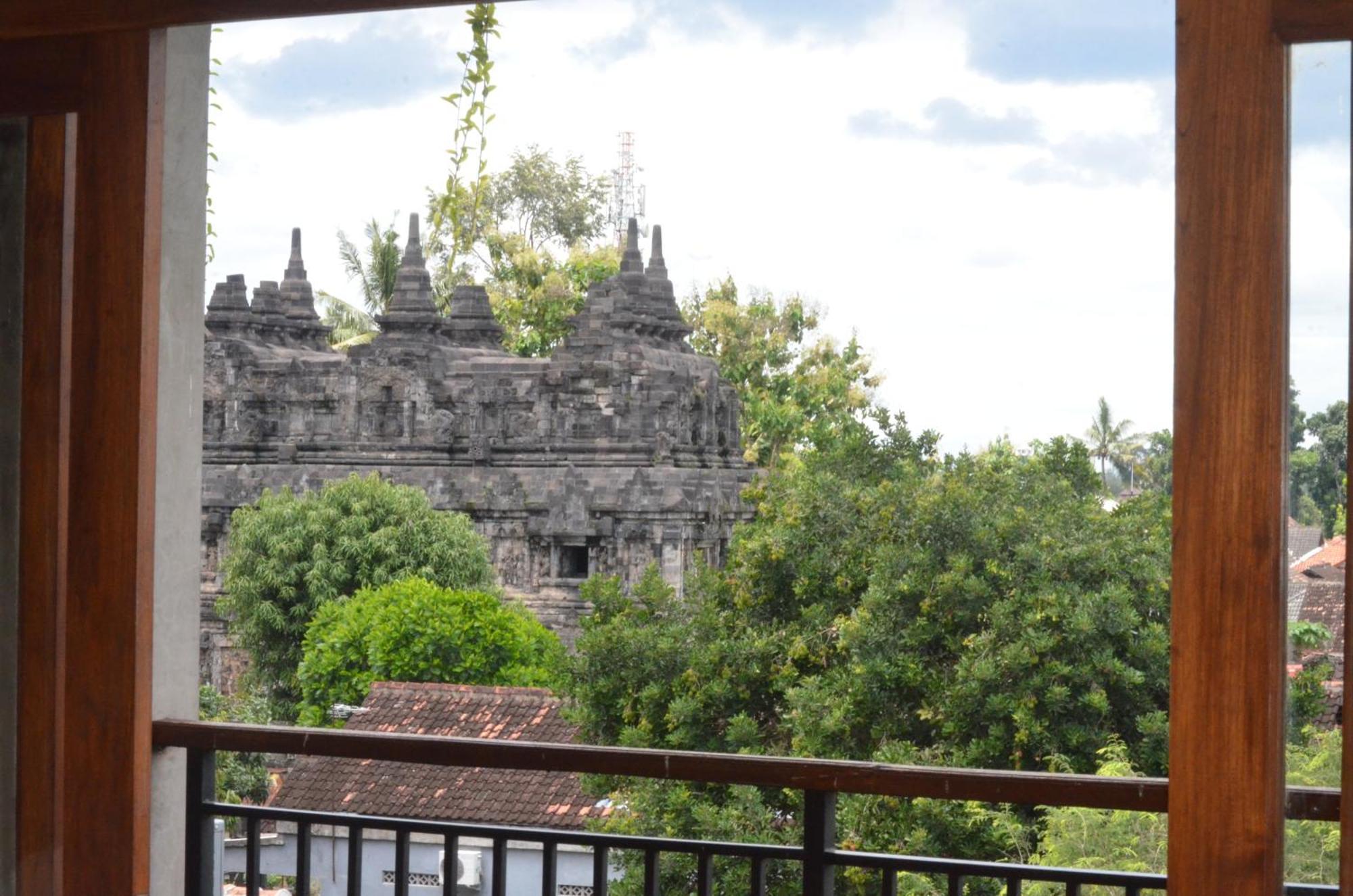 Ohmmstay - Rumah Pendopo Tanjungtirto Esterno foto